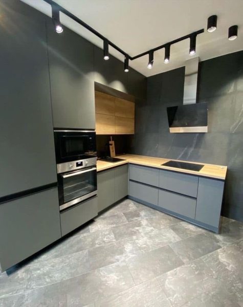 6865c1c0-e5ee-4ad8-abce-3236bc9d0ad7